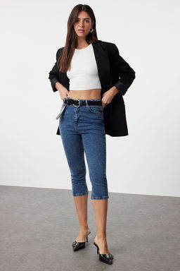 Mavi Yuksek Bel Kapri Jeans TWOAW25JE00010 - Trendyolmilla фото 2