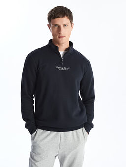 Dik Yaka Uzun Kollu Bask?l? Erkek Kal?n Sweatshirt