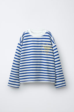 CAMISETA RAYAS Y TEXTO / Azul