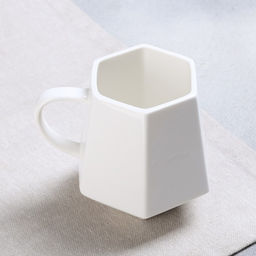 Кружка чайная керамическая Мечтай, 300 мл