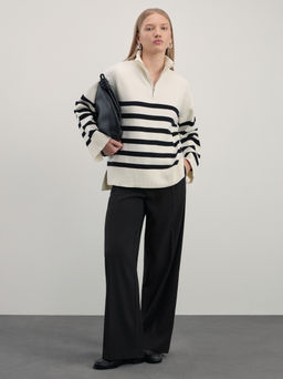 Джемпер на молнии в полоску / Zarina