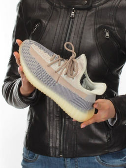 05-B557-8 Кроссовки женские (текстиль)