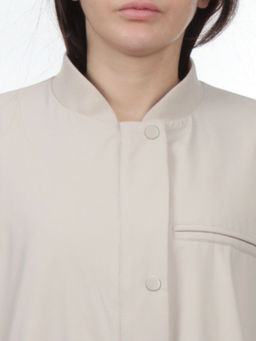 H24-608 LT. BEIGE Куртка бомбер демисезонная женская (100 гр. синтепон) - Fashion фото 4