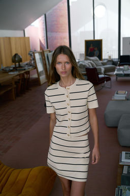 FALDA MINI PUNTO RAYAS / rayas