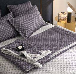 Одеяло MENCY Двухстороннее с простыней на резинке и наволочками ODMENDR005