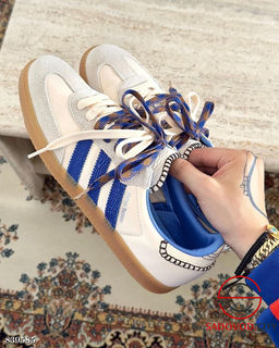 Кроссовки женские весенние