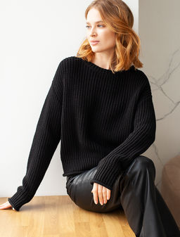 VILATTE / Свободный джемпер крупной вязки