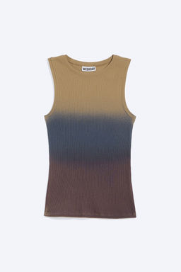 Camiseta de tirantes lavada