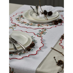Набор из двух салфеток под приборы festive wreath из коллекции new year essential, D38 см