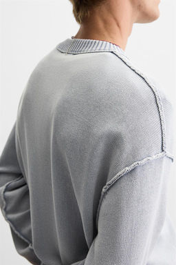 WASHED REVERSE EFFECT SWEATER - Zara фото 16