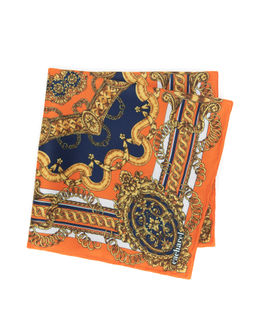 Оранжевый платок