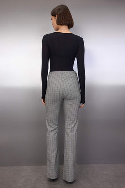 Gri Cizgili Flare/Ispanyol Paca Esnek Orme Pantolon TWOAW26PL00091 - Trendyolmilla фото 4