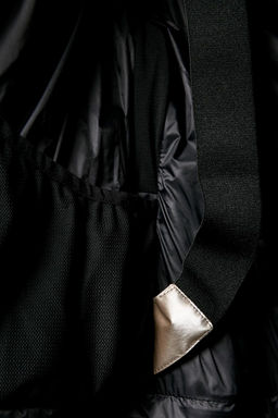 WATER-RESISTANT WINDPROOF DOWN PUFFER JACKET RECCO® TECHNOLOGY SKI COLLECTION, CHARACTERISTICS - Zara фото 32