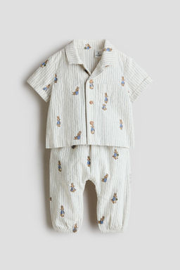 Conjunto de camisa y pantal?n
