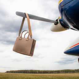 Сумка женская тоут TEXTURA на молнии, 33×9×23 см, бежевая