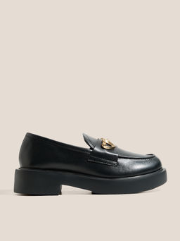 Женские лоферы LOVE MOSCHINO NEW CITY LOVE Артикул 4562256, черный