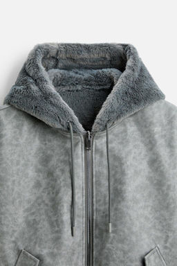 REVERSIBLE BOMBER JACKET - Zara фото 9