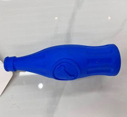 Цена за 2 шт. Игрушка TPR для средних и крупных пород собак "Бутылочка", цвет синий, 17*4,7см