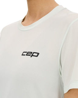 Футболка женская