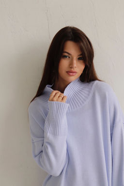 9876 Удлинённый свитер нежно-голубой - Martichelli фото 10