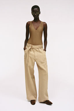 Pantalon amplio con cinturon - H&m фото 2