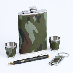 Подарочный набор 5 в 1 Хаки: фляжка 270 мл, ручка, открывалка, 2 рюмки, - Simaland фото 2