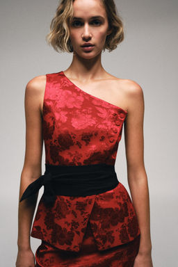 TOP ASIM?TRICO JACQUARD CINTUR?N / Burdeos