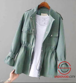 Ветровка женская весенняя