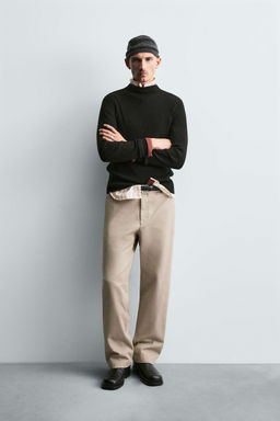 RIBBED HIGH NECK JUMPER