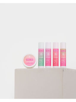 Подарочный набор новогодний Winter Fantasy, 4 бальзама и скраб для губ, URAL LAB