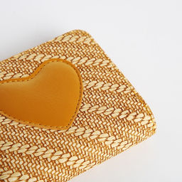 Кошелёк на молнии Сердце, жёлтый