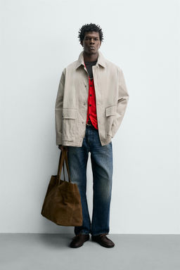 CAZADORA REGULAR FIT BOLSILLOS / Beige