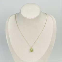 Кулон на цепочке из Пренита 45 см +