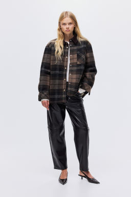 Chaqueta camisera con forro en borreguito - H&m фото 2