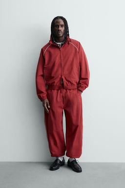 CHAQUETA T?CNICA CONTRASTES / Rojo