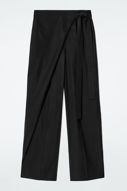 PANTALONES FLUIDOS CON FRONTAL CRUZADO