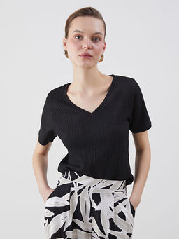 V Yaka Dokulu Kad?n Ti??rt