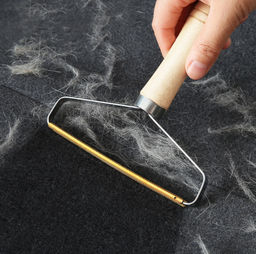 Щетка для чистки шерсти животных и катышков / Y-159 /уп 200/