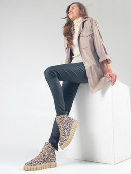 Ботинки 217.91505be.Бежевый леопард/мех