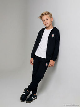 Kap??onlu Be?ikta? Bask?l? Erkek ?ocuk E?ofman Tak?m?