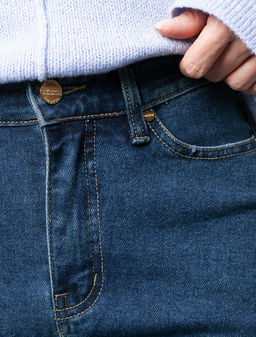 Джинсы Vilatte укороченные из эластичного денима синий  фото 3