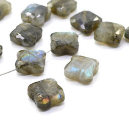 Бусина для рукоделия Клевер граненый 13*13мм из лабрадора, 1 шт Радуга камня