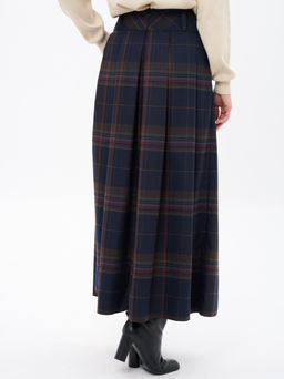 Юбка, расклешенная от пояса к низу,клетка