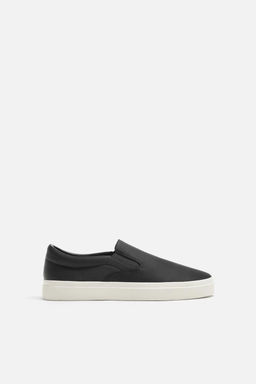 TRAINERS