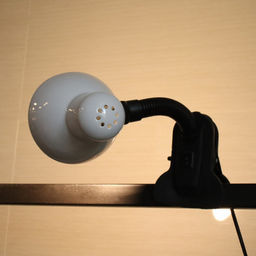 Светильник настольный на прищепке белый / 108BXIAO-1 / Ex27 /уп 70/ - ГалеонТрейд фото 6