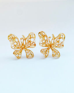 Стильные серьги