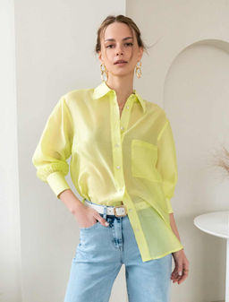 Блузка из полупрозрачного лиоцелла с натуральным шелком.