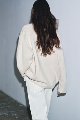 OVERSIZED WOOL AND CASHMERE SWEATER - Zara фото 3