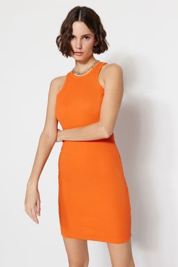 TRENDYOLMILLA Siyah Fitilli Kollar? Volanl? Bodycone/Vucuda Oturan Esnek Mini Orme Kalem Elbise TWOSS23EL00303 фото 11