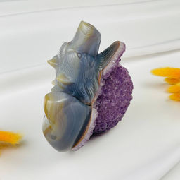 Волк резной из камня Агат серый с аметистовой жеодой - Радуга самоцветов фото 5